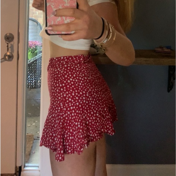 New Zara Red Floral Printed Tie Mini Skirt - Picture 3 of 6